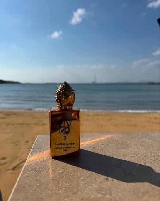 Inspiré par Soleil De Jeddah Mango Kiss